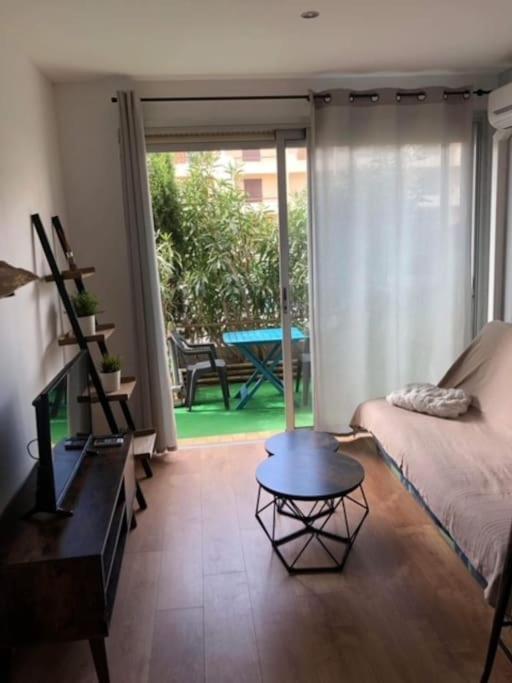 Apartment Renove Rdc Terrasse 200m Port-la-Nouvelle